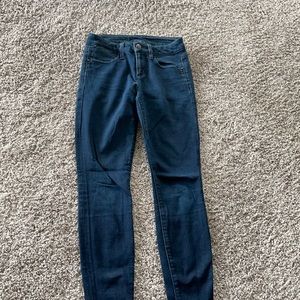 Joe’s chelsea fit skinny jeans